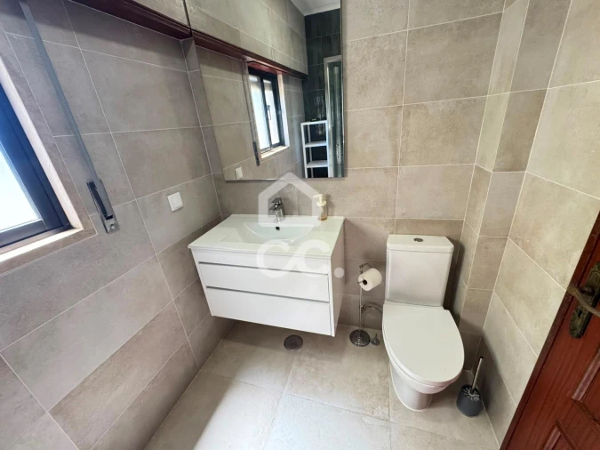 Apartamento T3 para Arrendamento em Loures Foto 15