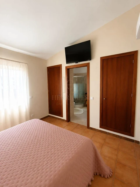 Moradia T3 para Venda em Albufeira e Olhos de Água