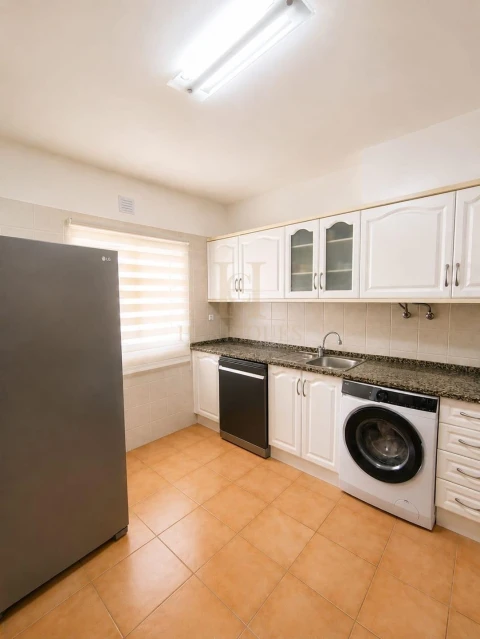 Moradia T3 para Venda em Albufeira e Olhos de Água