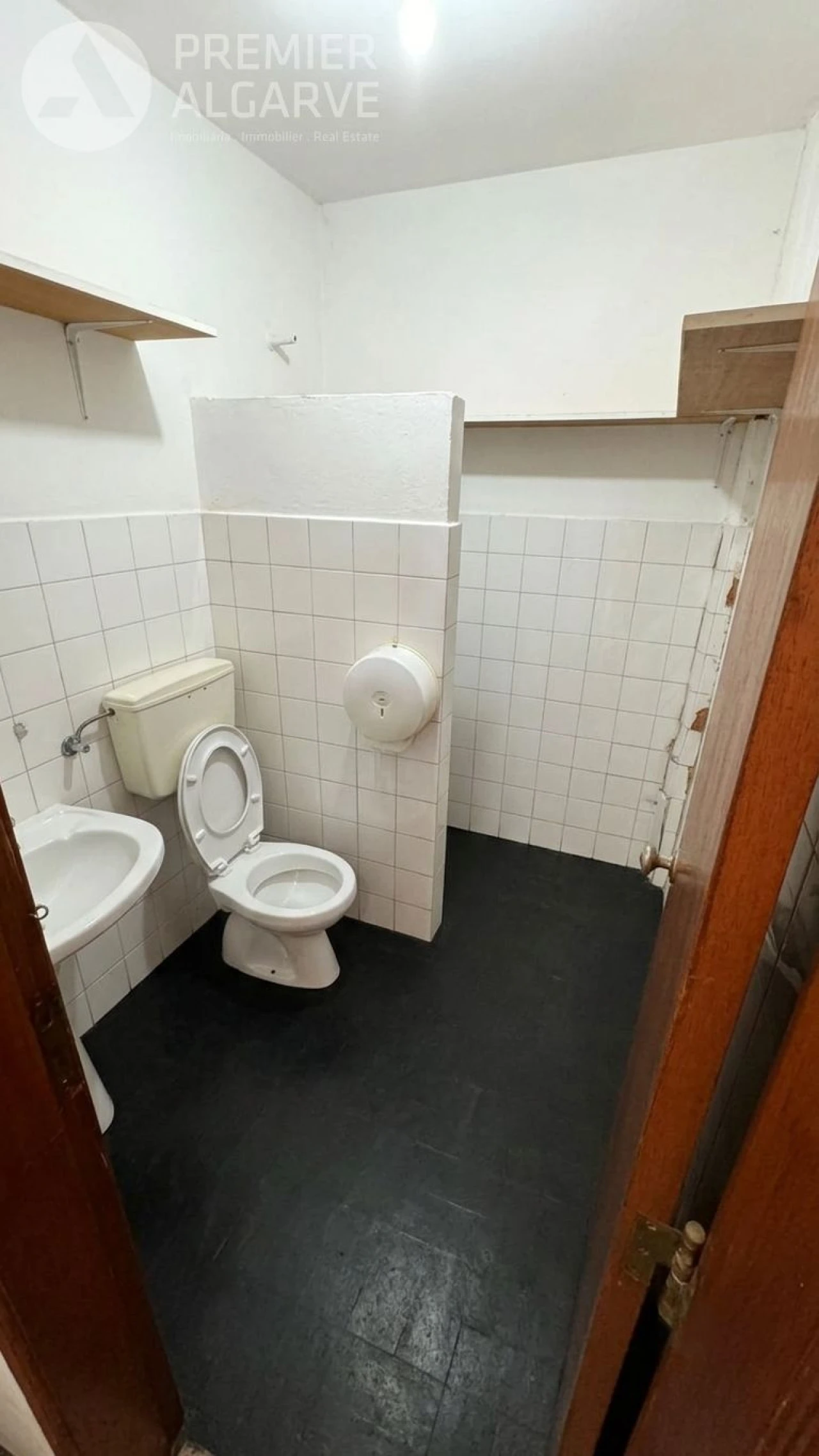Armazém para Arrendamento em Pechão Foto 4