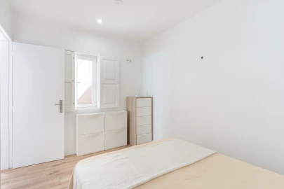 Apartamento T1 para Venda em Campo de Ourique
