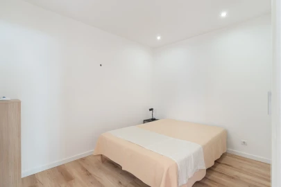 Apartamento T1 para Venda em Campo de Ourique