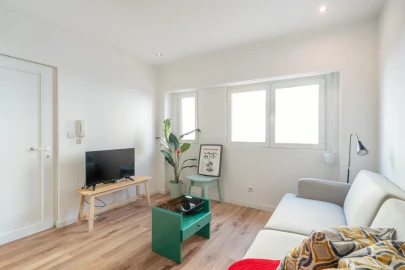 Apartamento T1 para Venda em Campo de Ourique