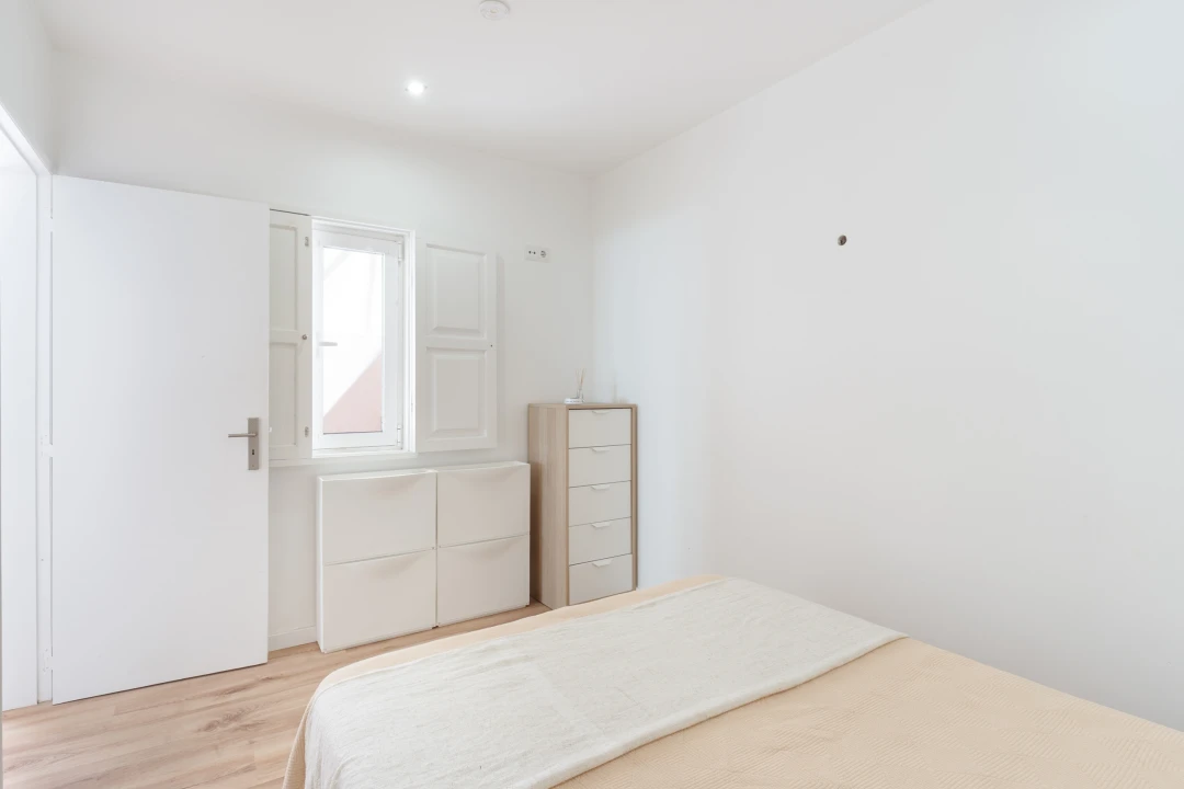 Apartamento T1 para Venda em Campo de Ourique Foto 14
