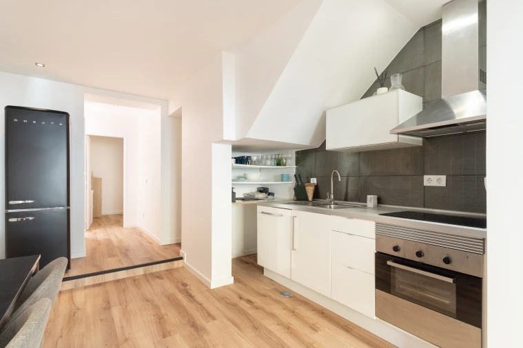 Apartamento T1 para Venda em Campo de Ourique Foto 5
