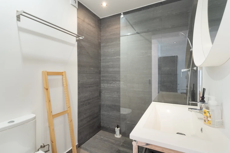 Apartamento T1 para Venda em Campo de Ourique Foto 10