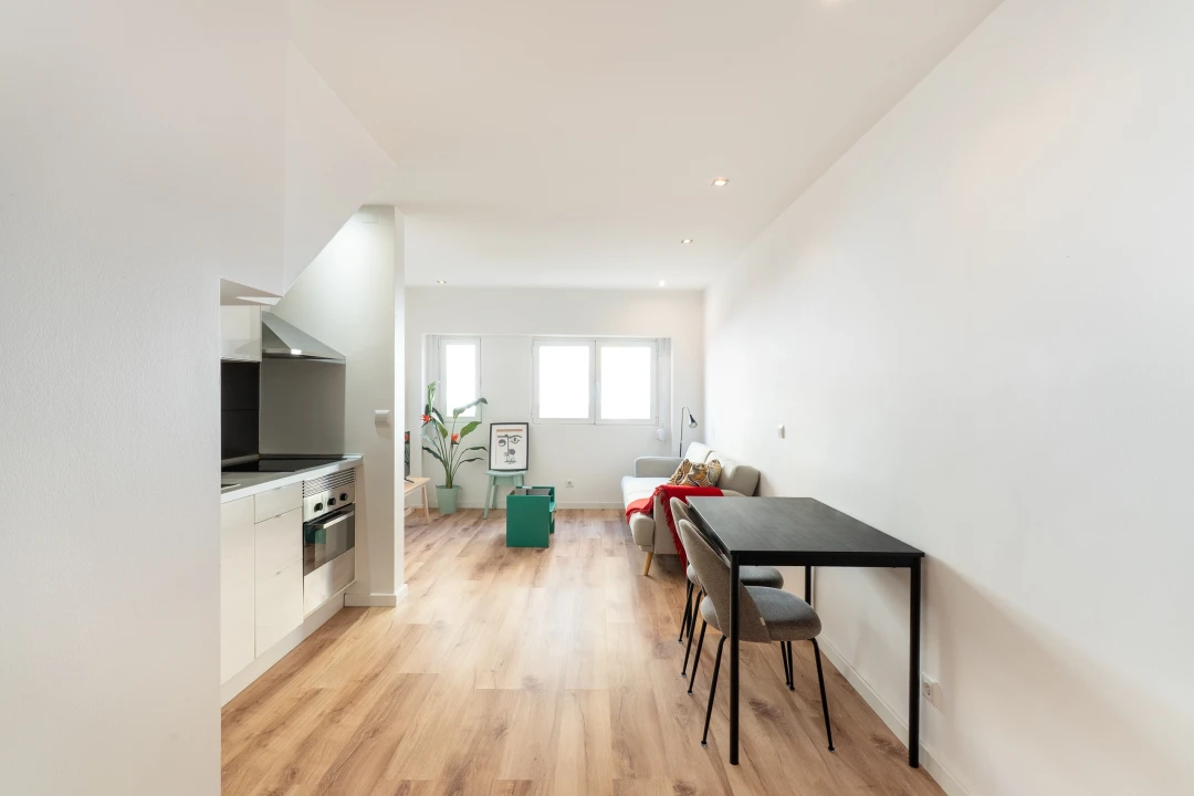 Apartamento T1 para Venda em Campo de Ourique Foto 9