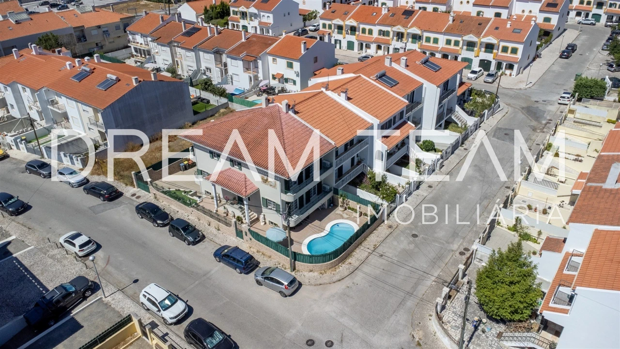 Moradia T3 para Venda em Azeitão (São Lourenço e São Simão) Foto 31