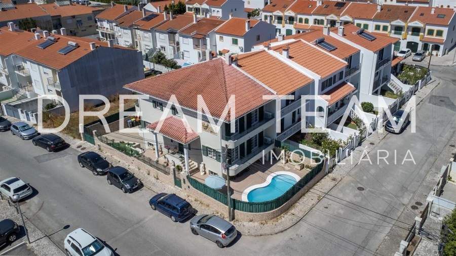 Moradia T3 para Venda em Azeitão (São Lourenço e São Simão) Foto 35