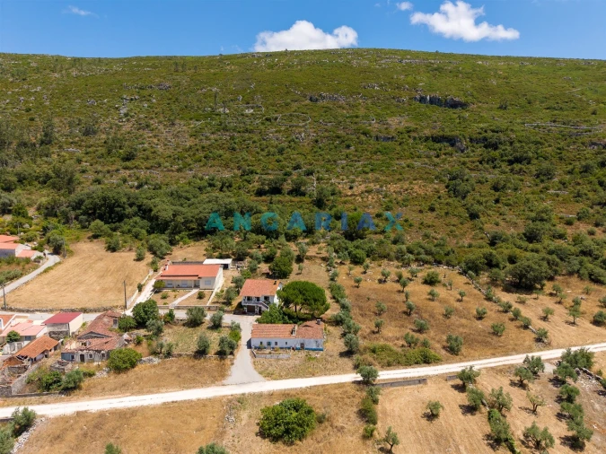 Moradia T2 para Venda em Serro Ventoso Foto 4