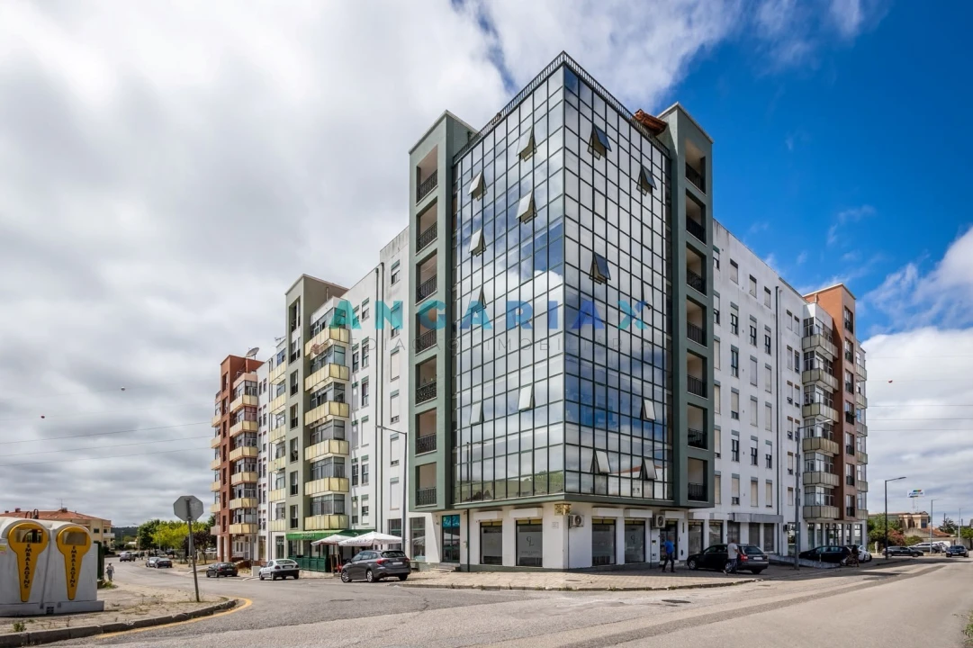 Apartamento T3 para Arrendamento em Marrazes e Barosa Foto 1