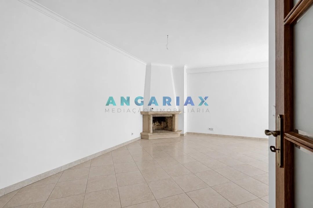Apartamento T3 para Arrendamento em Marrazes e Barosa Foto 2