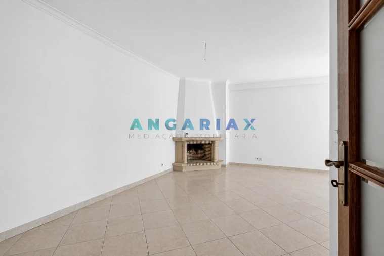 Apartamento T3 para Arrendamento em Marrazes e Barosa Foto 3
