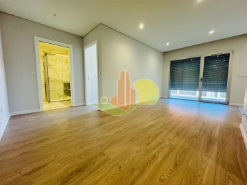 Apartamento T1 para Venda em Tavarede