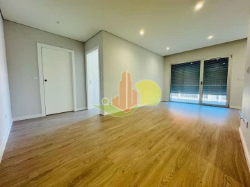 Apartamento T1 para Venda em Tavarede