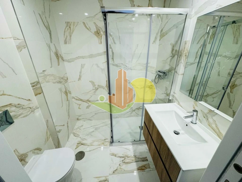 Apartamento T1 para Venda em Tavarede Foto 20