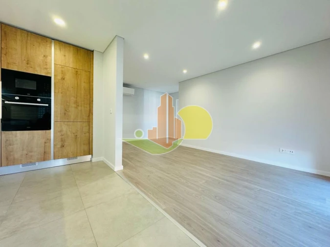 Apartamento T1 para Venda em Tavarede Foto 3
