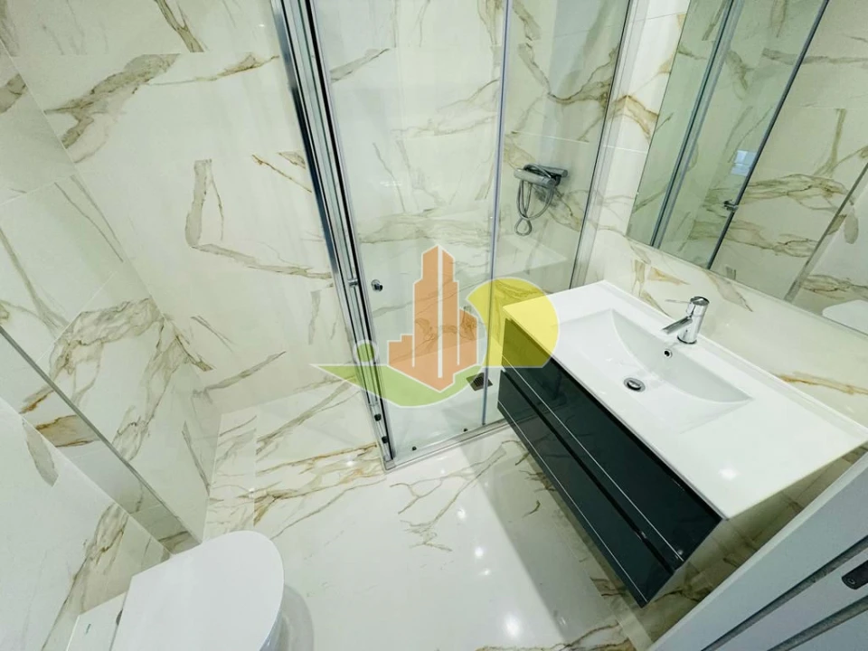 Apartamento T1 para Venda em Tavarede Foto 21