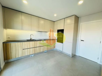 Apartamento T2 para Venda em Tavarede