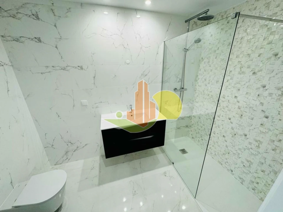Apartamento T3 para Venda em Tavarede Foto 22