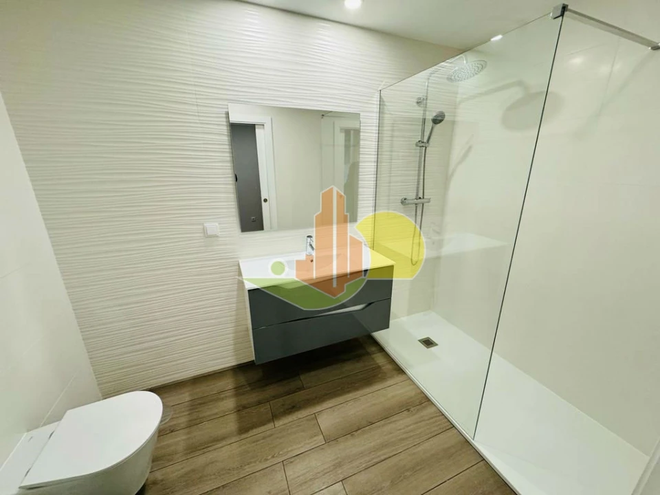Apartamento T3 para Venda em Tavarede Foto 18