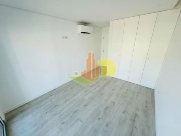 Apartamento T3 para Venda em Tavarede