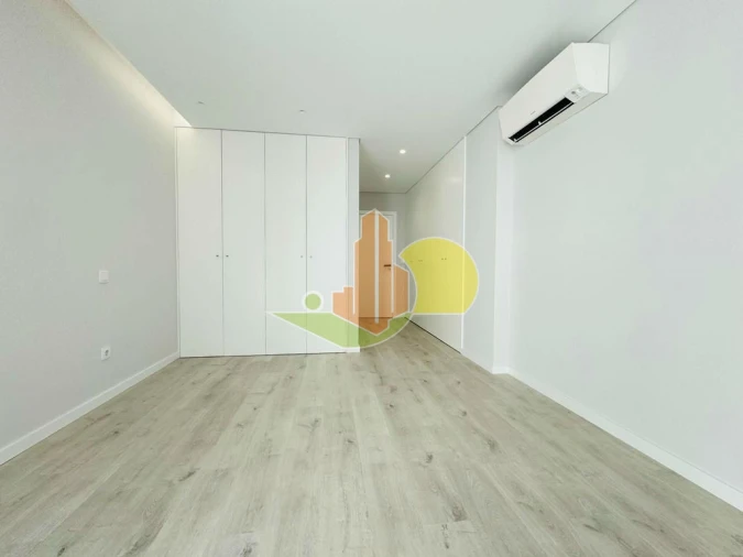 Apartamento T3 para Venda em Tavarede Foto 25