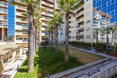 Apartamento T3 para Venda em Aldoar, Foz do Douro e Nevogilde