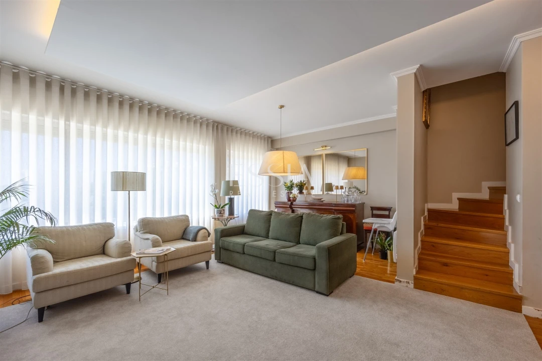 Apartamento T3 para Venda em Aldoar, Foz do Douro e Nevogilde Foto 4