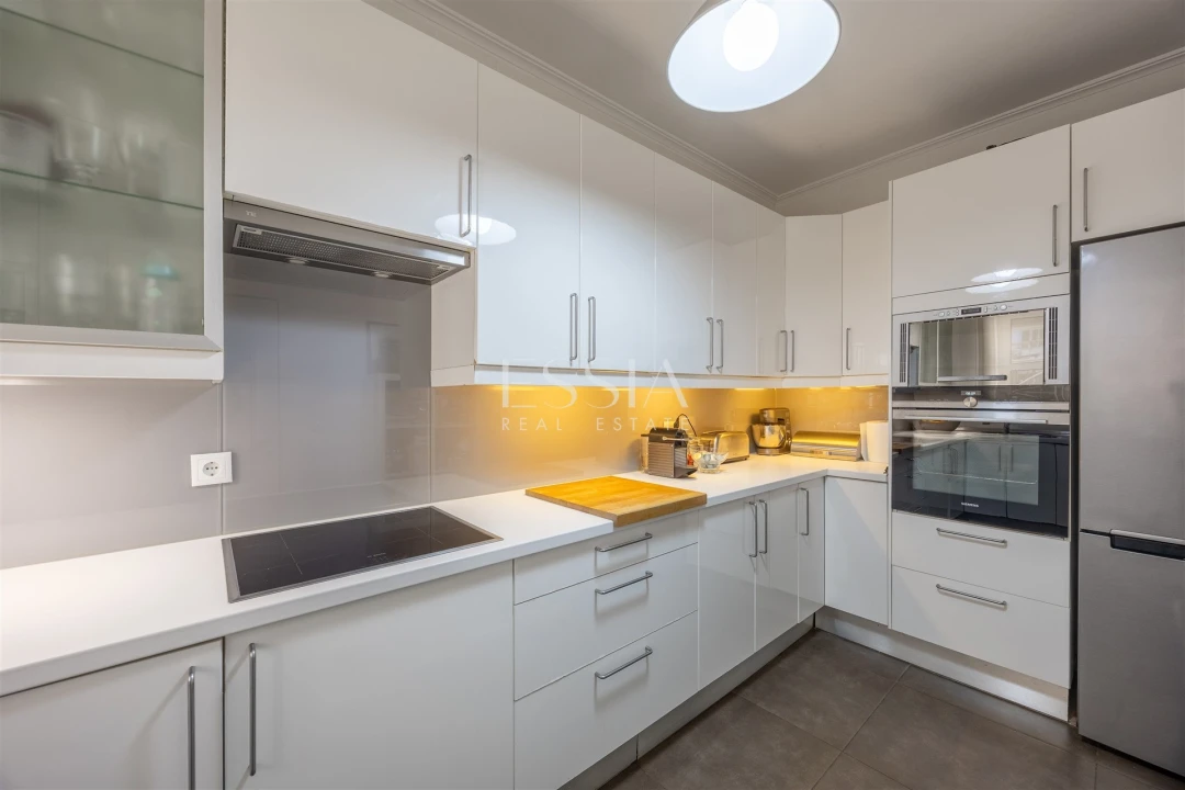 Apartamento T3 para Venda em Aldoar, Foz do Douro e Nevogilde Foto 8