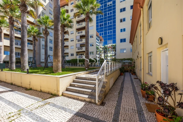 Apartamento T3 para Venda em Aldoar, Foz do Douro e Nevogilde Foto 23