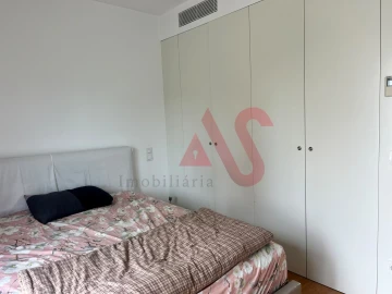 Apartamento T1 para Arrendamento em Aldoar, Foz do Douro e Nevogilde