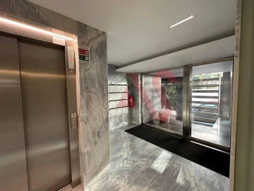 Apartamento T1 para Arrendamento em Aldoar, Foz do Douro e Nevogilde