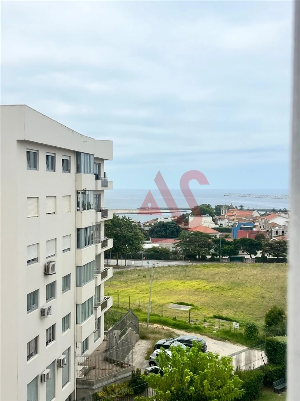 Apartamento T1 para Arrendamento em Aldoar, Foz do Douro e Nevogilde Foto 1