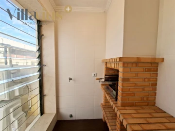 Apartamento T2 para Venda em São João Baptista e Santa Maria dos Olivais