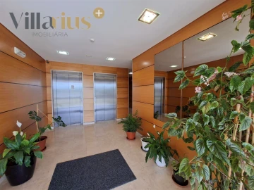 Apartamento T2 para Venda em São João Baptista e Santa Maria dos Olivais