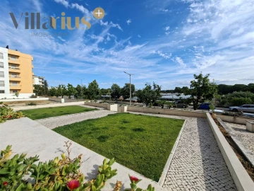 Apartamento T2 para Venda em São João Baptista e Santa Maria dos Olivais