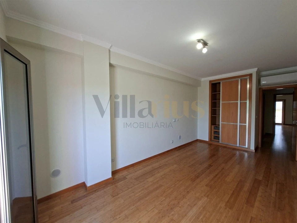 Apartamento T2 para Venda em São João Baptista e Santa Maria dos Olivais Foto 26