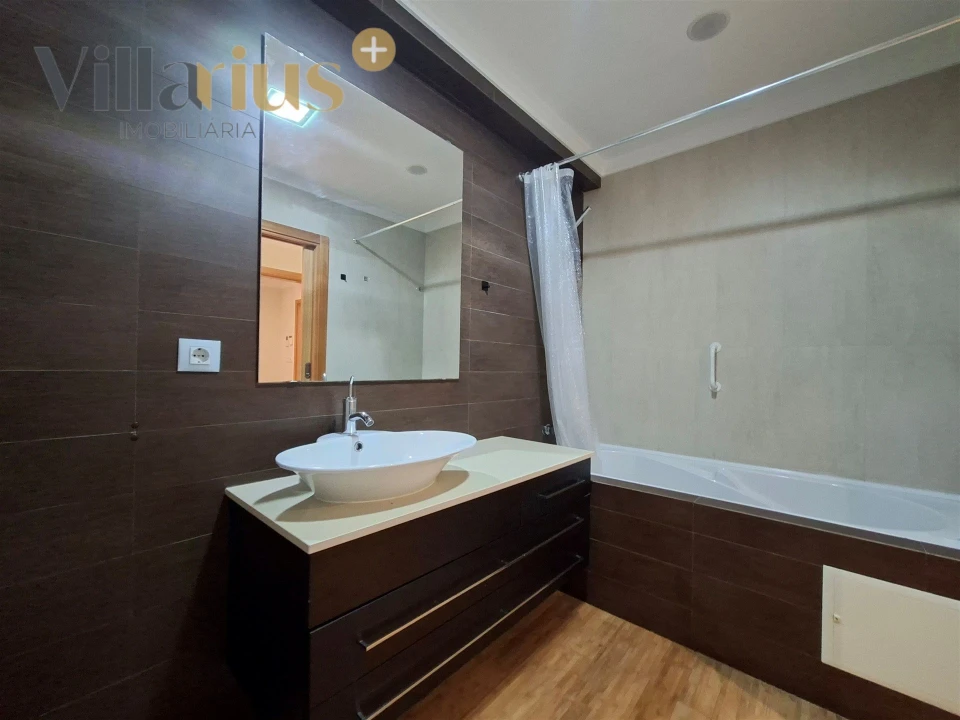 Apartamento T2 para Venda em São João Baptista e Santa Maria dos Olivais Foto 20
