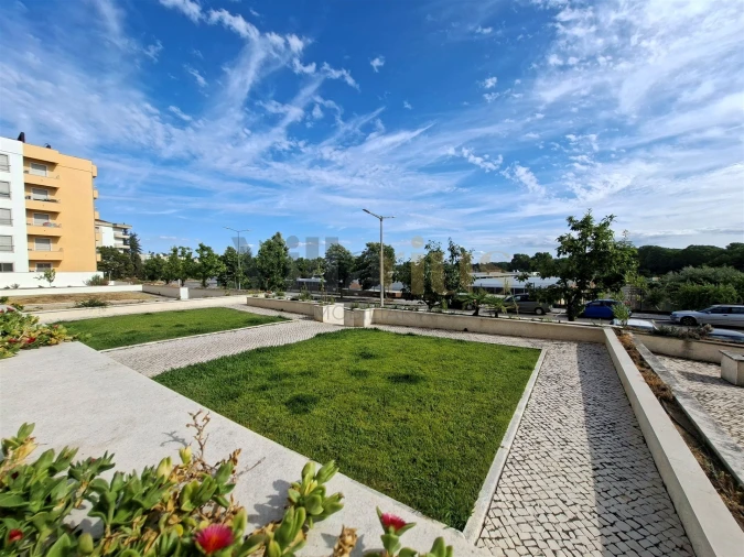 Apartamento T2 para Venda em São João Baptista e Santa Maria dos Olivais Foto 30