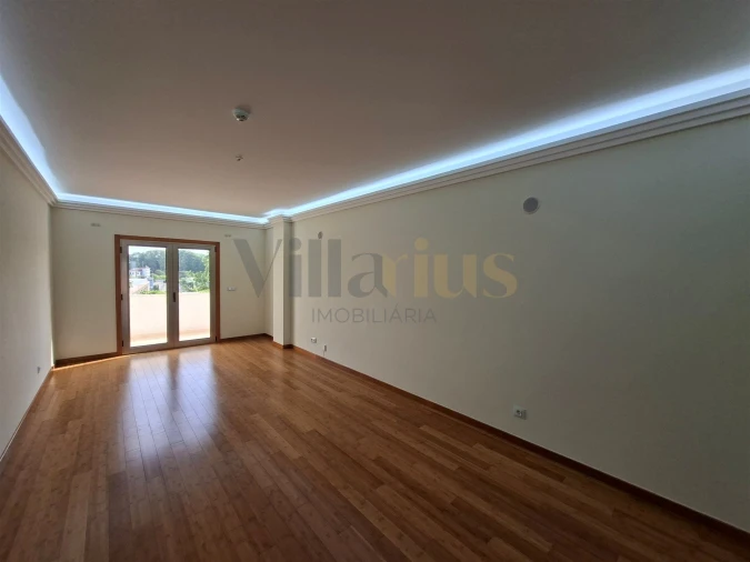 Apartamento T2 para Venda em São João Baptista e Santa Maria dos Olivais Foto 4