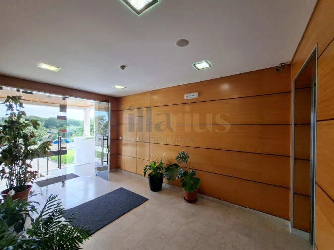 Apartamento T2 para Venda em São João Baptista e Santa Maria dos Olivais Foto 3
