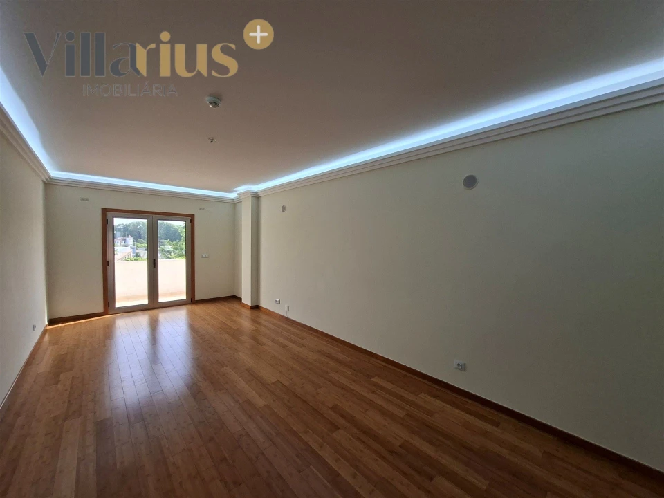 Apartamento T2 para Venda em São João Baptista e Santa Maria dos Olivais Foto 4