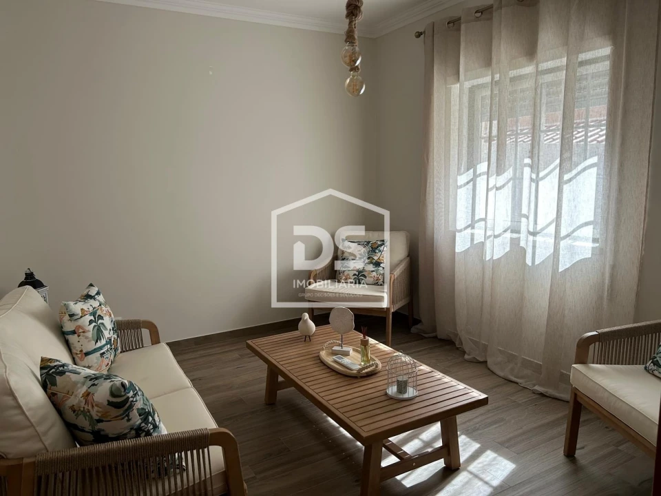 Moradia T4 para Venda em São Martinho do Porto Foto 7
