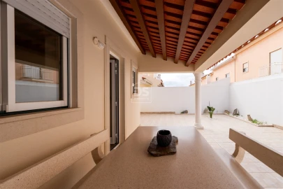 Moradia T4 para Venda em São Martinho do Porto