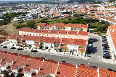 Moradia T4 para Venda em São Martinho do Porto