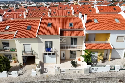 Moradia T4 para Venda em São Martinho do Porto