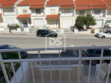 Moradia T4 para Venda em São Martinho do Porto
