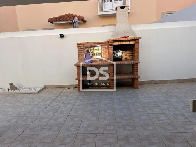 Moradia T4 para Venda em São Martinho do Porto Foto 46