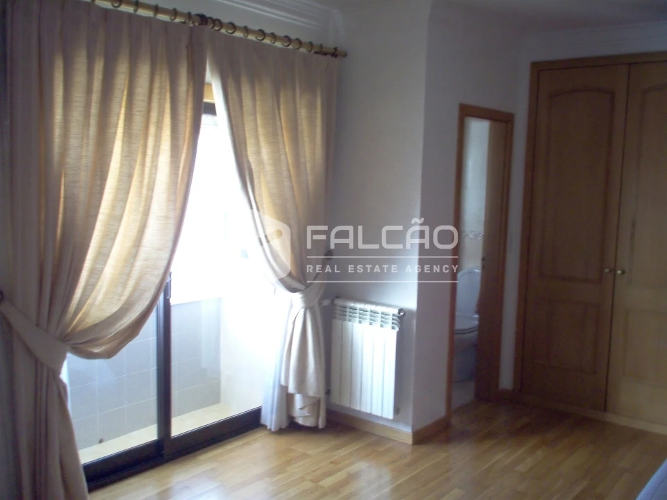 Apartamento T4 para Venda em Marvila, Ribeira Santarém, São Salvador, São Nicolau Foto 17